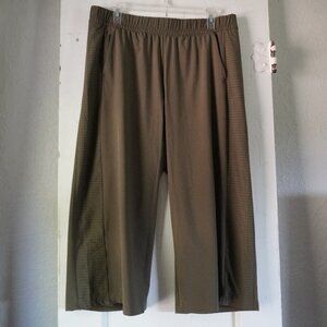 T By Talbots Large Petite Elastic waist pull on pant